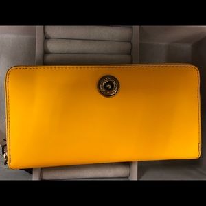 Ralph Lauren Wallet